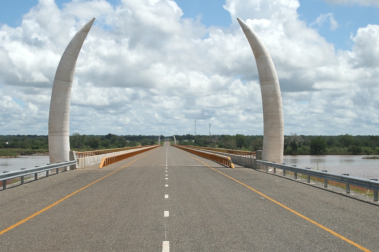 Daraja la Umoja or Unity Bridge